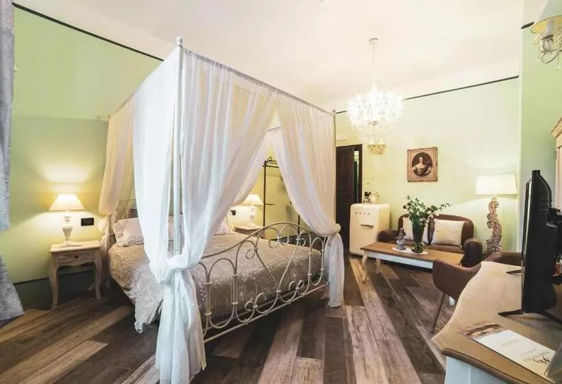 Podere Val D Orcia  Tuscany Equestrian