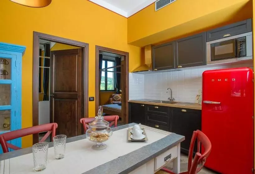 Podere Val D Orcia  Tuscany Equestrian