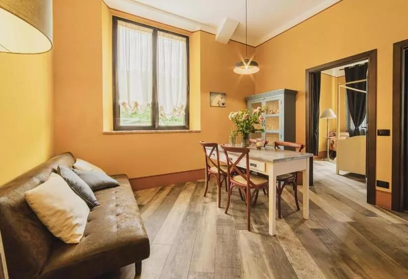 Podere Val D Orcia  Tuscany Equestrian