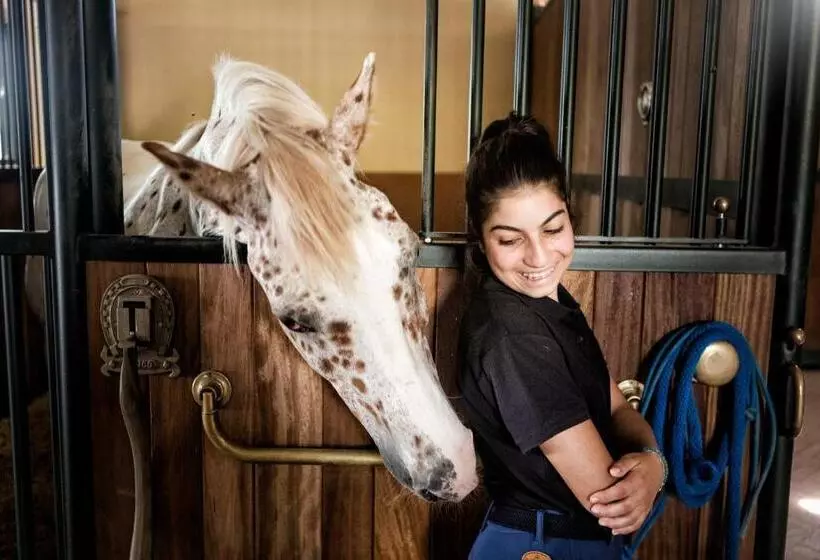 Podere Val D Orcia  Tuscany Equestrian