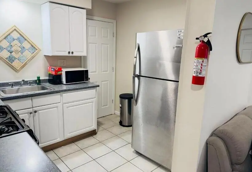 پانسیون Cosy Bedroom 6 Minutes To Ewr Prudential Hotels Pen Station