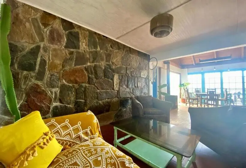 ペンション Hostal Casa La Puntilla