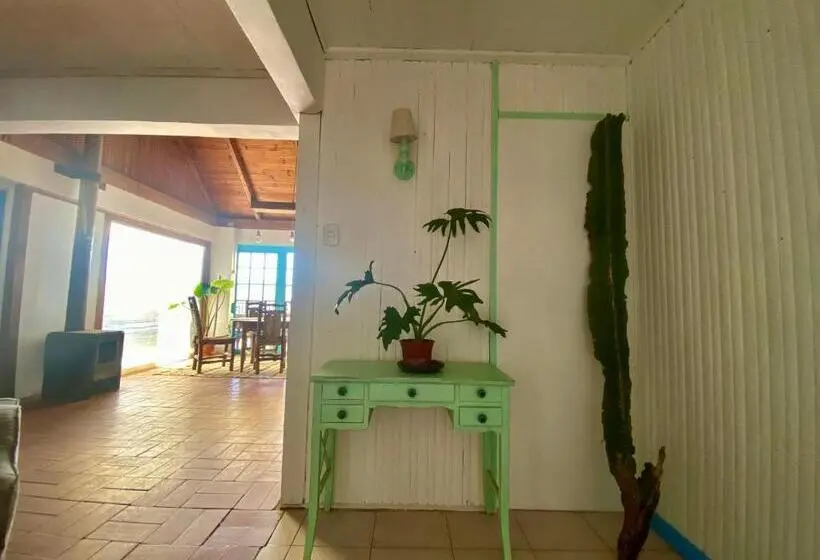 ペンション Hostal Casa La Puntilla