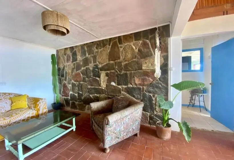 ペンション Hostal Casa La Puntilla