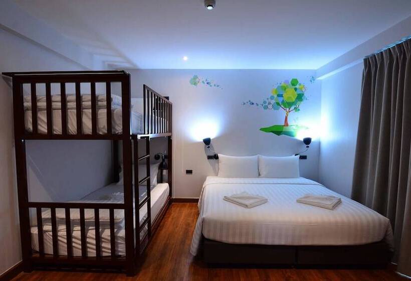 旅馆 Lana Beds & Space