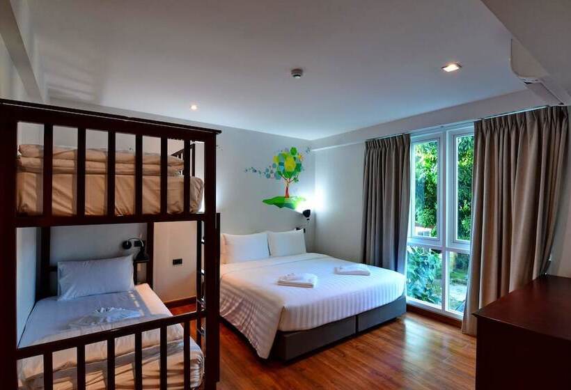 فندق صغير Lana Beds & Space