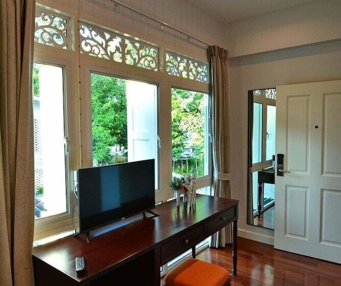 旅馆 Lana Beds & Space