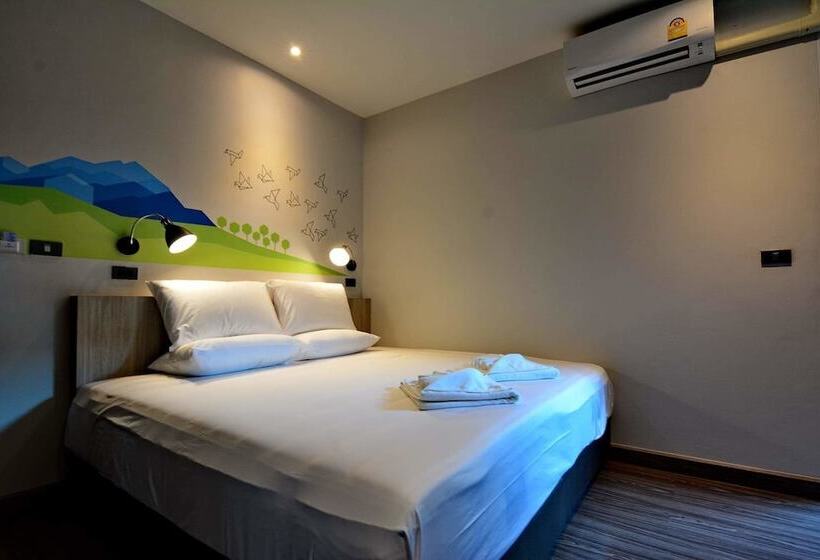 旅馆 Lana Beds & Space