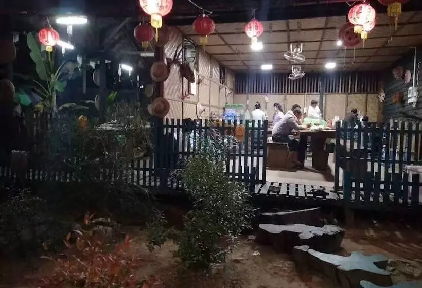 تختخواب و صبحانه Warm Home