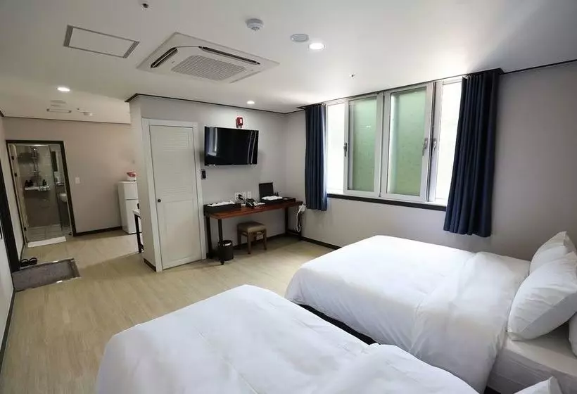 هتل Chuncheon Gongjicheon