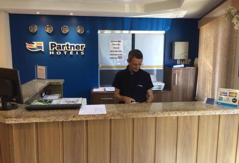 Отель Partner Hotéis By Graju