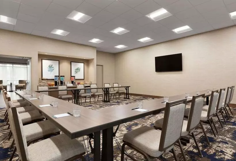 Hotelli Homewood Suites By Hilton Albany Crossgates Mall, Ny