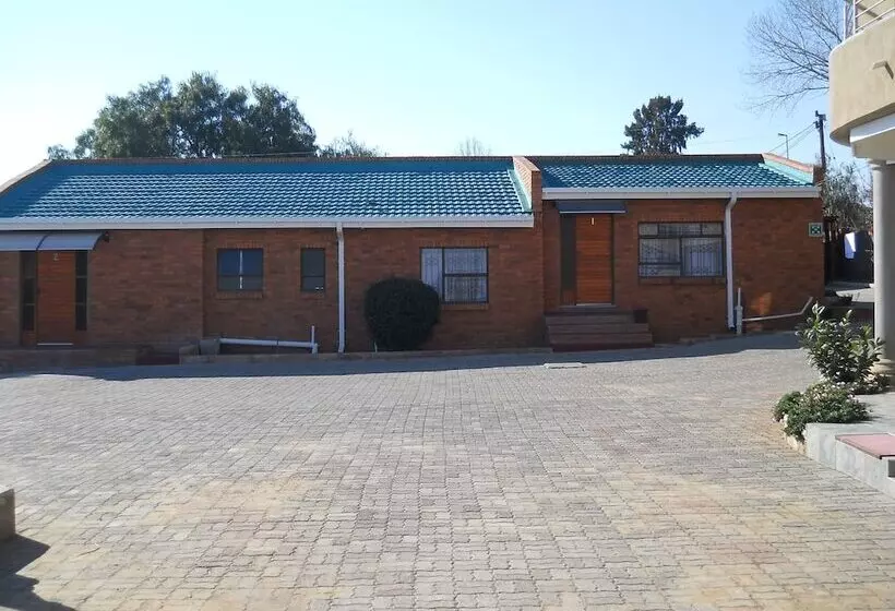 Noble Hearts Bed & Breakfast