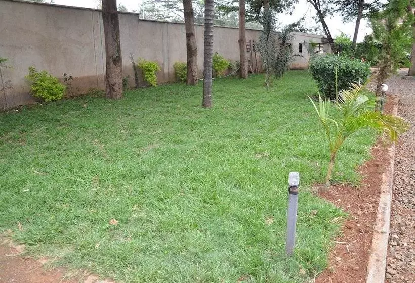 پانسیون Cosy Garden Guesthouse