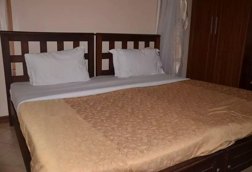 پانسیون Cosy Garden Guesthouse