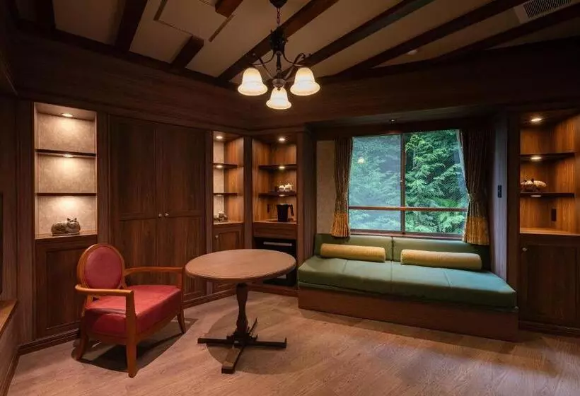 ホテル 猿投温泉金泉閣