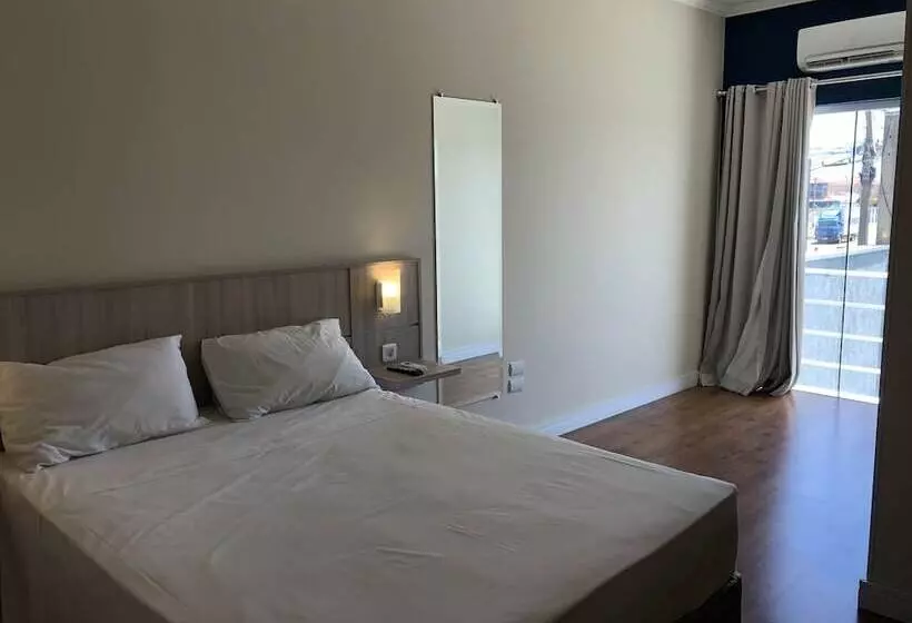 Sense Hotel Araucária