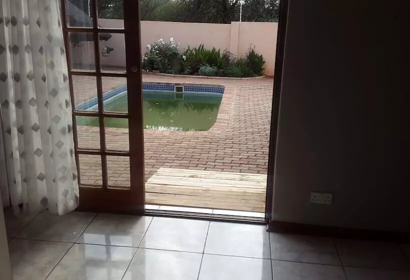 Tintech Bed & Breakfast