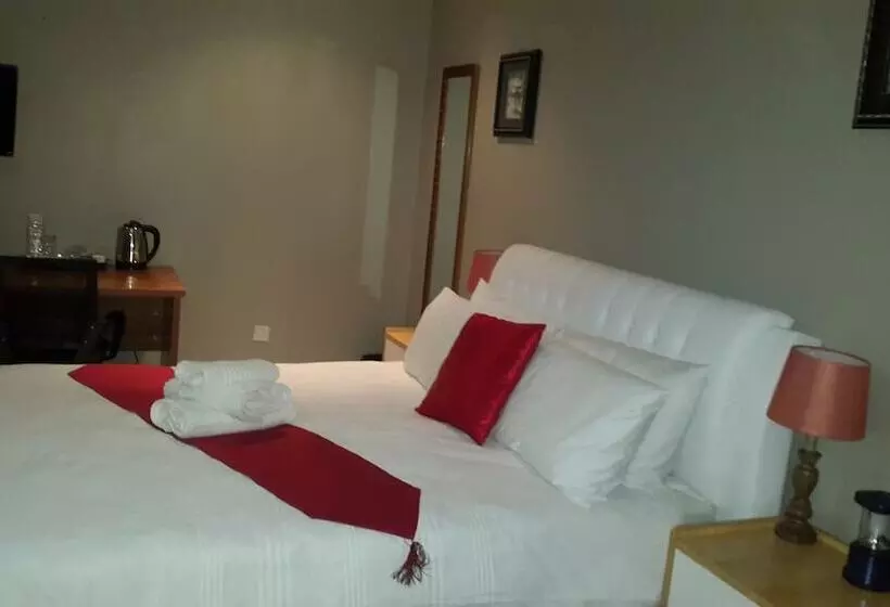 Tintech Bed & Breakfast