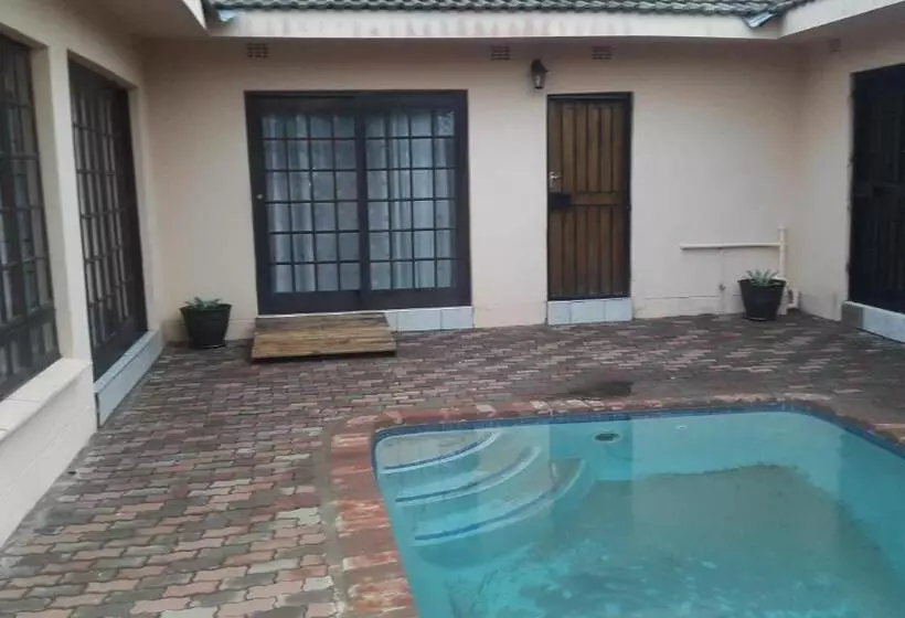 Tintech Bed & Breakfast