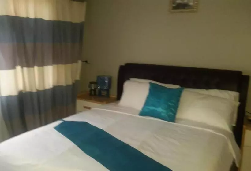 Tintech Bed & Breakfast