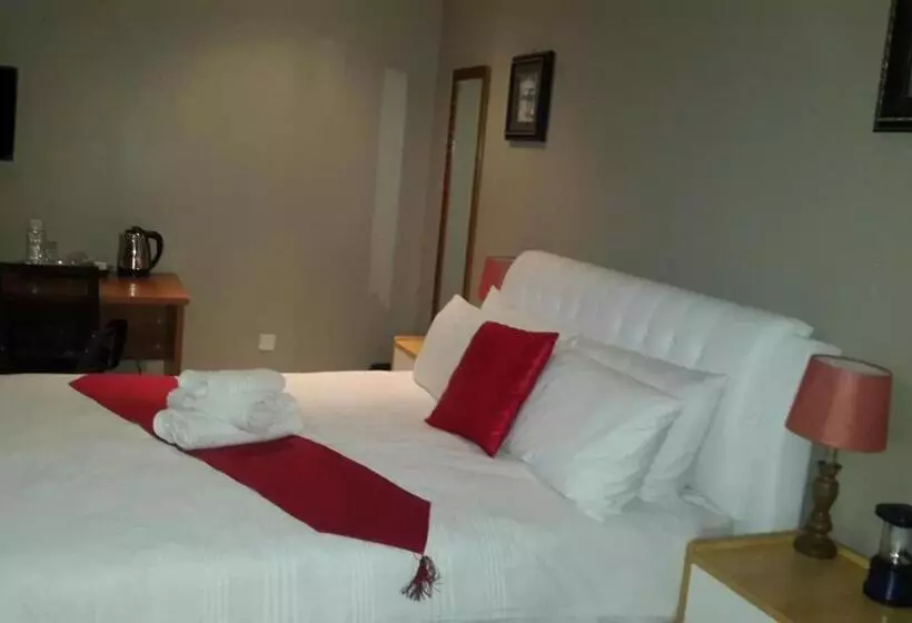 Tintech Bed & Breakfast