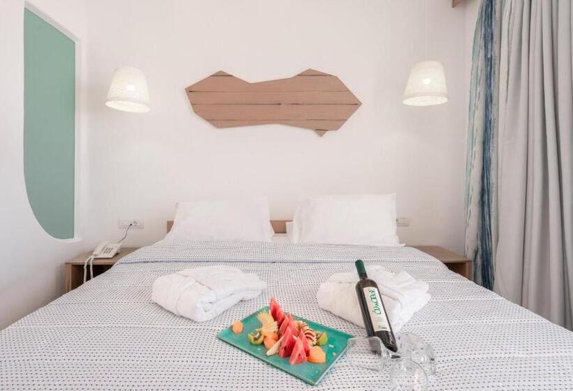 Aloe Hotel   Adults Only