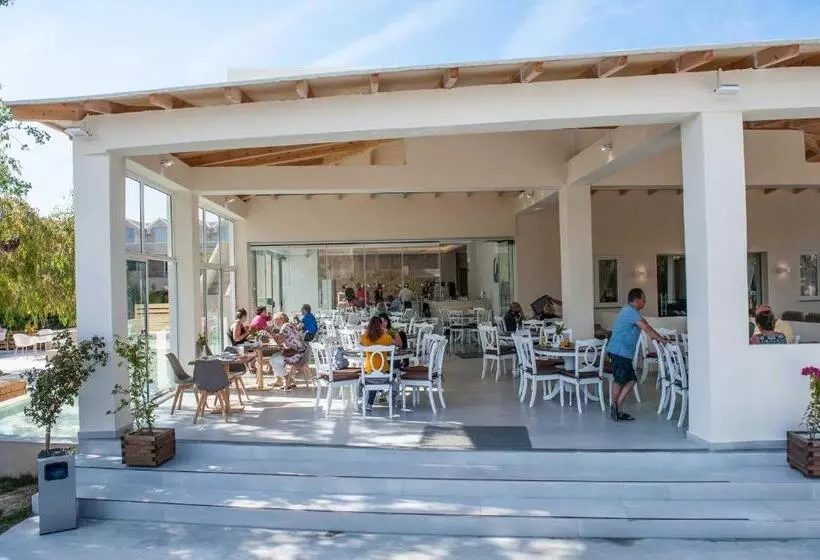 Hotelli Amour Holiday Resort