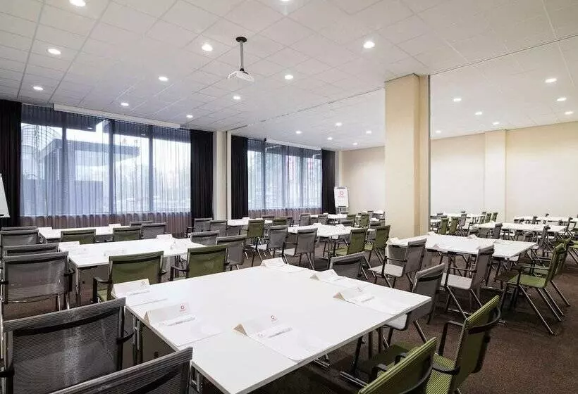 Hotelli Adagio Amsterdam City South