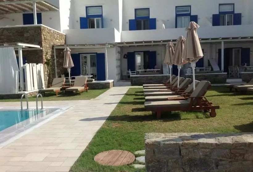 ホテル Blue, White And Grey Suites