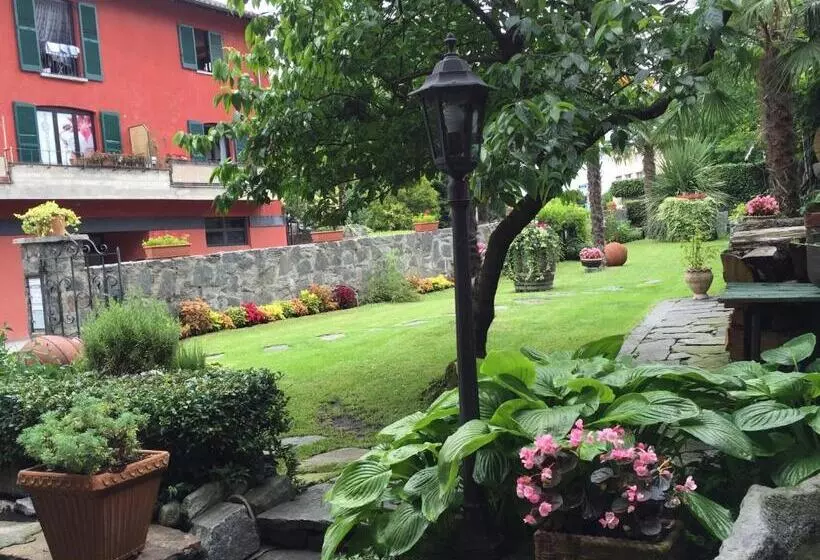 ホテル Garni Degli Angioli