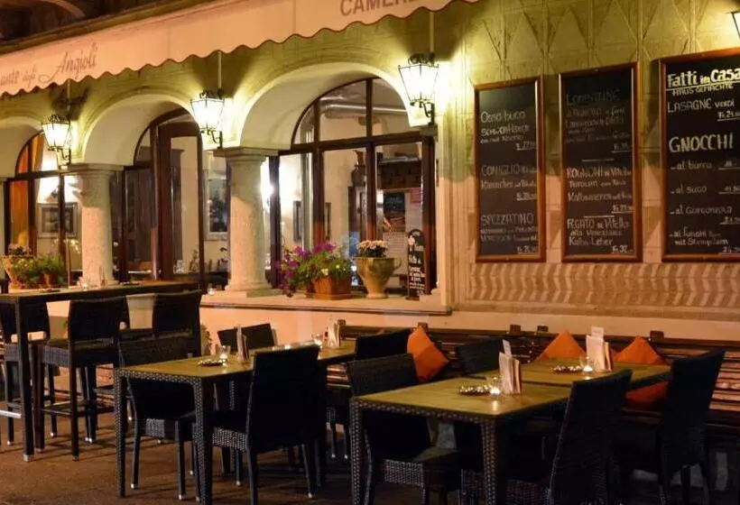 ホテル Garni Degli Angioli