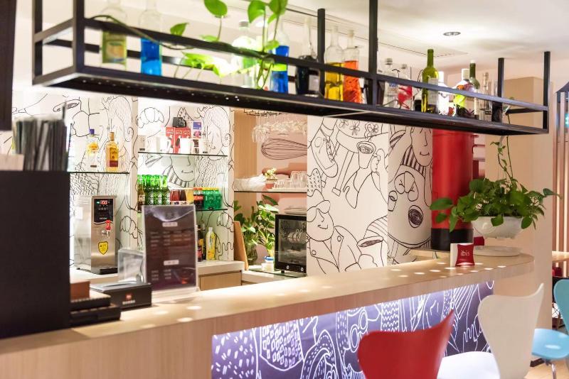 호텔 Ibis Shanghai North The Bund Zhoujiazui Road