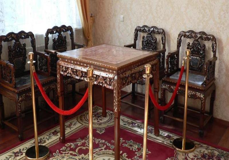 호텔 Imperatorsky Dvorets