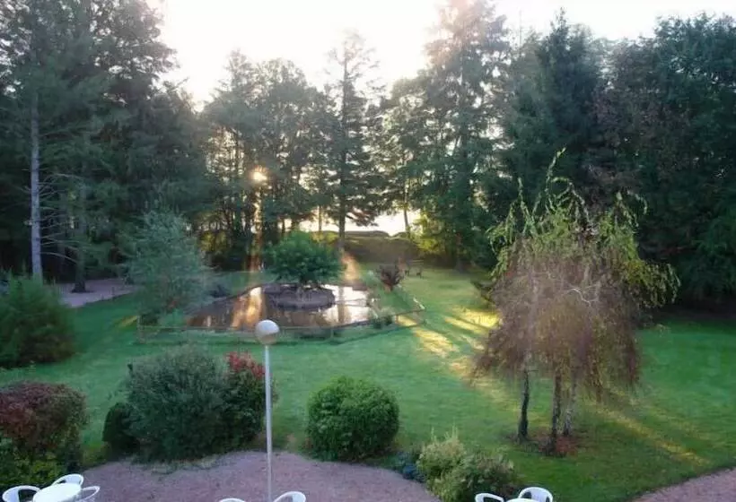 Hotelli Le Tronçais