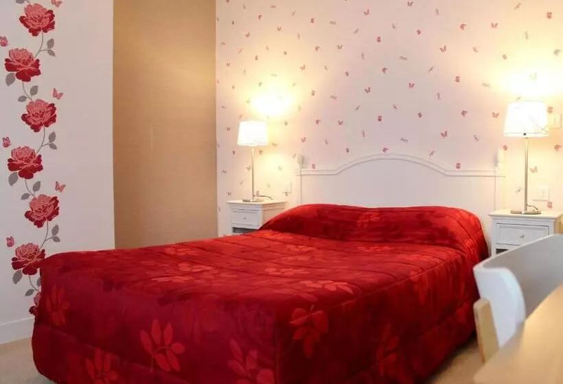 Hotelli Les Aubepines