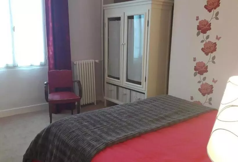 Hotelli Les Aubepines