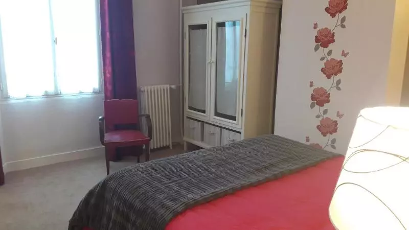 Hotelli Les Aubepines