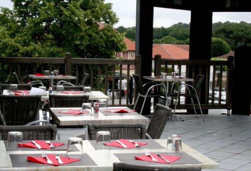 ホテル Le Fair Play