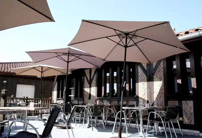 Hotelli Le Fair Play