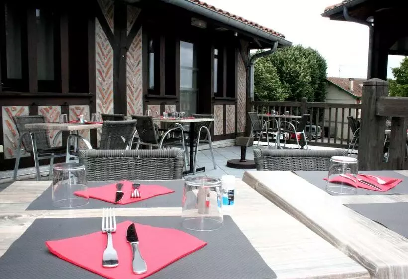 Hotelli Le Fair Play