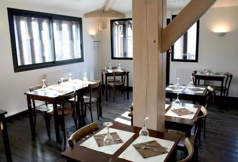 Hotelli Le Fair Play