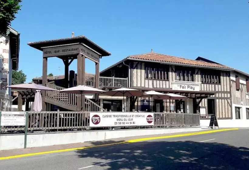 Hotelli Le Fair Play