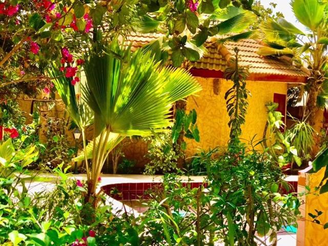 هتل Maison Couleur Passion