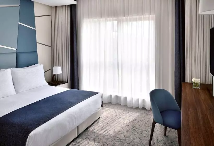 Mövenpick Hotel Apartments Downtown Dubai