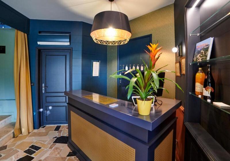 호텔 Logis Hôtel Restaurant Le Plantevin