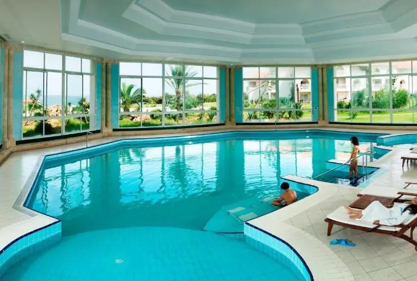 هتل Thabraca Thalasso & Diving