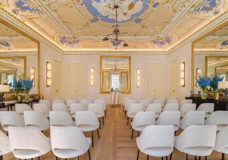 هتل The One Palácio da Anunciada