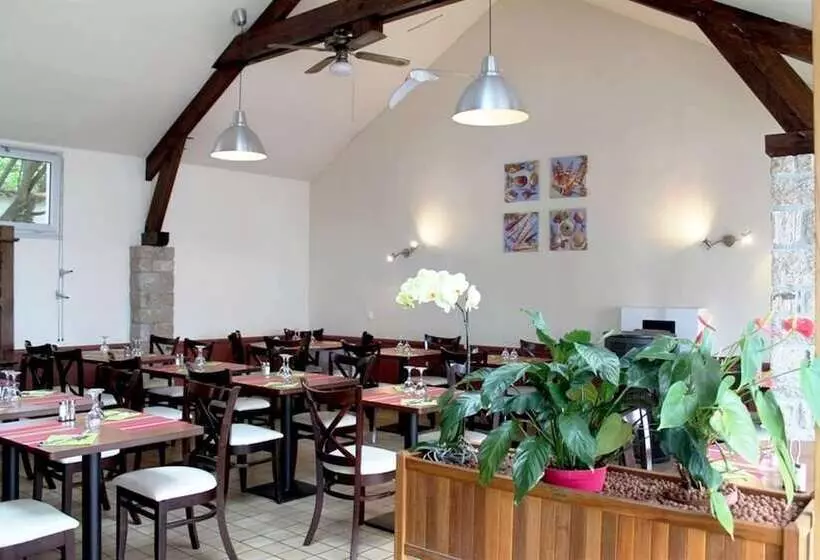 Logis Hotel La Croix Du Sud