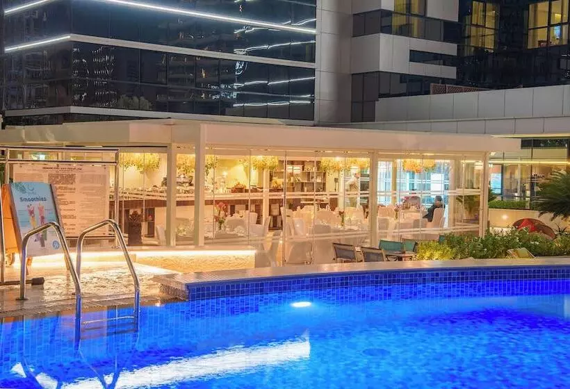 Mövenpick Hotel Apartments Downtown Dubai